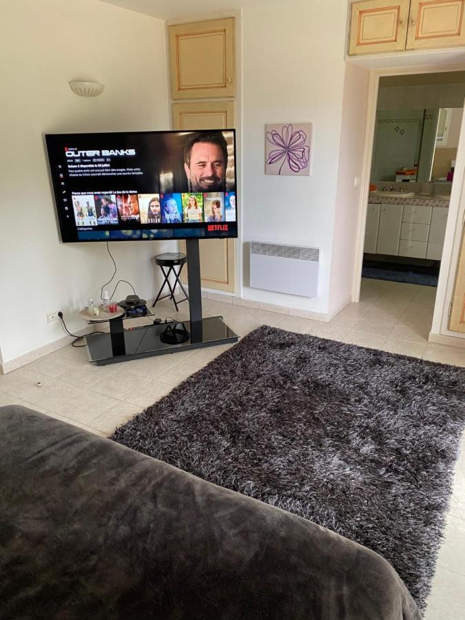 Chambre spacieuse indépendante dans villa plus parking privée Le Cannet Extérieur photo